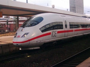 Zugfahrt mit Malteser